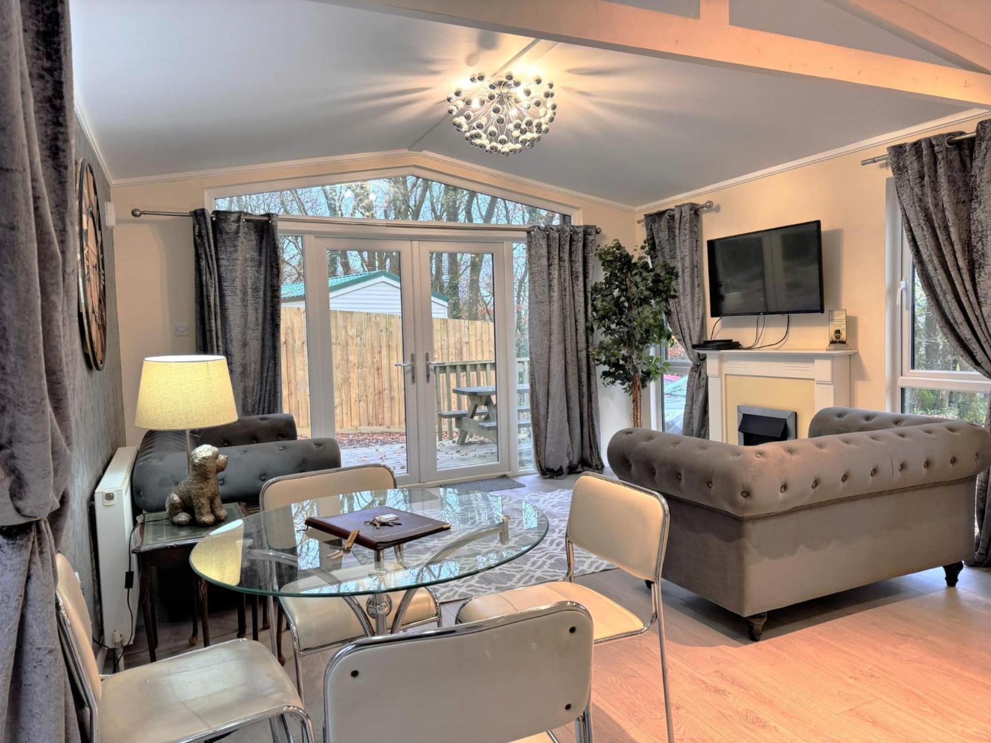 Welsh Villa-Hot Tub-Tenby-Carmarthen-Forestsetting Extérieur photo