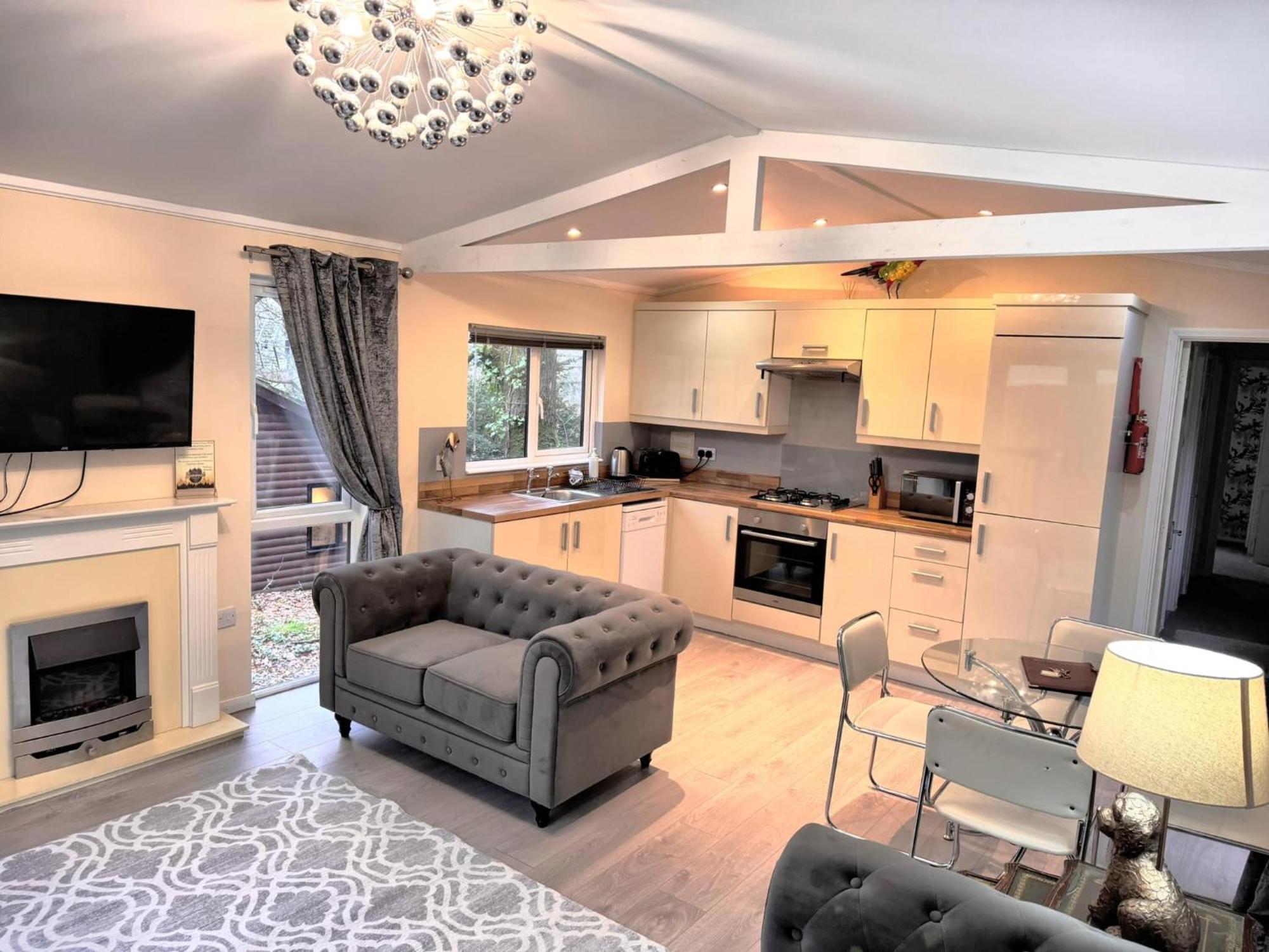 Welsh Villa-Hot Tub-Tenby-Carmarthen-Forestsetting Extérieur photo